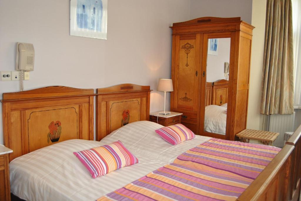 Georges Hotel
